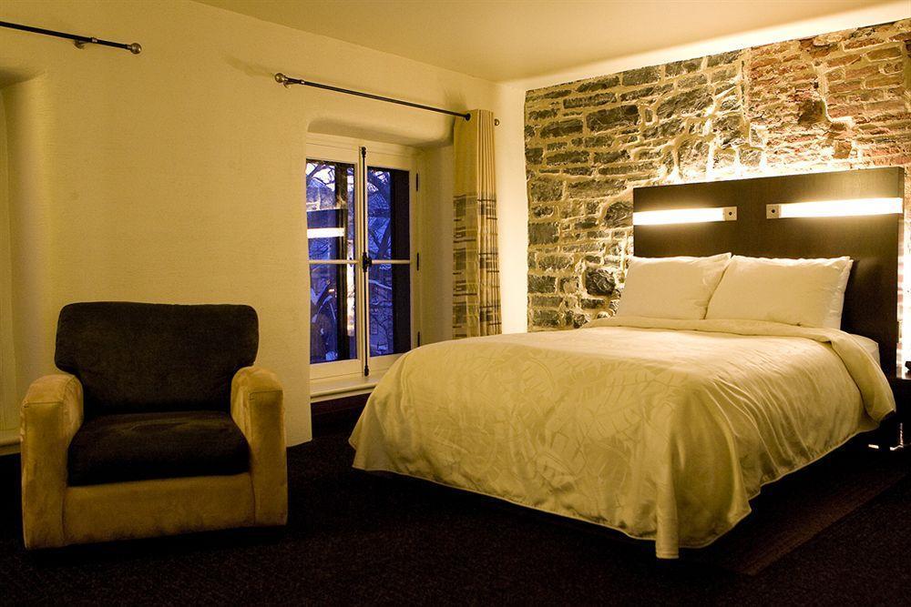 Sainte-anne 3*
